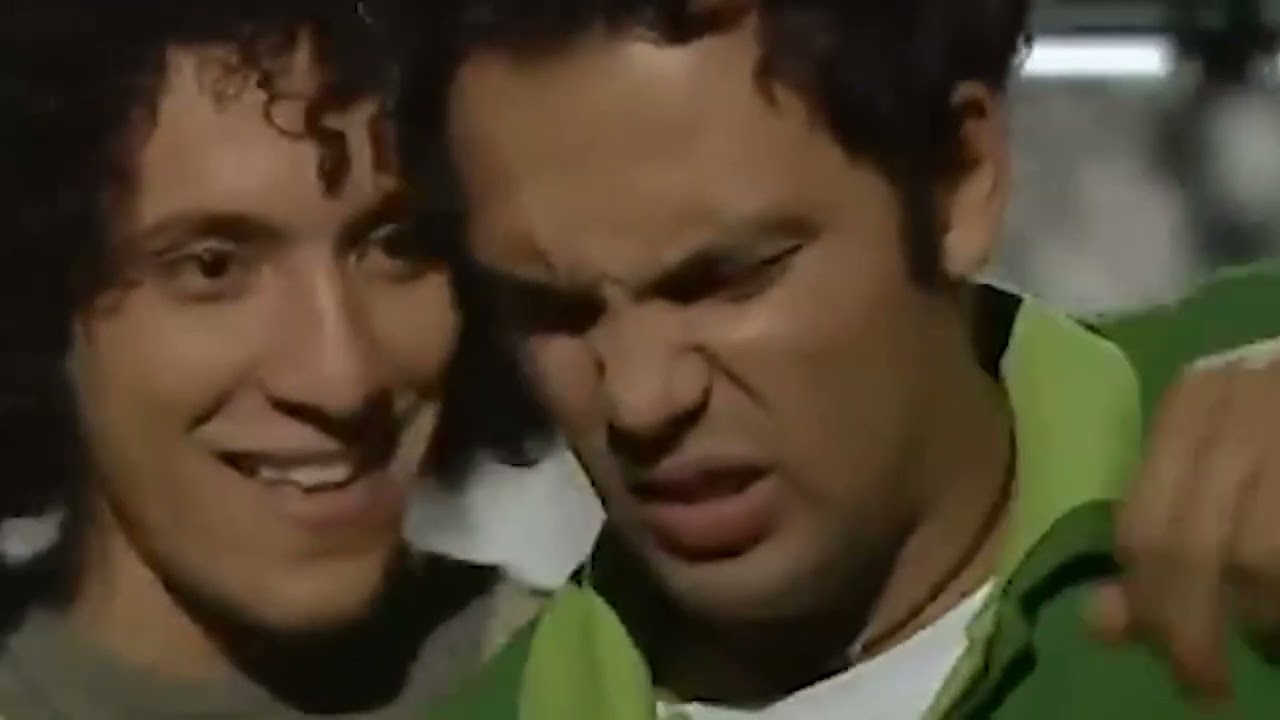 نادر، ما تغلطش، راهي أمّي. نعرفها أمّك، حتى أنا نسيبتي.